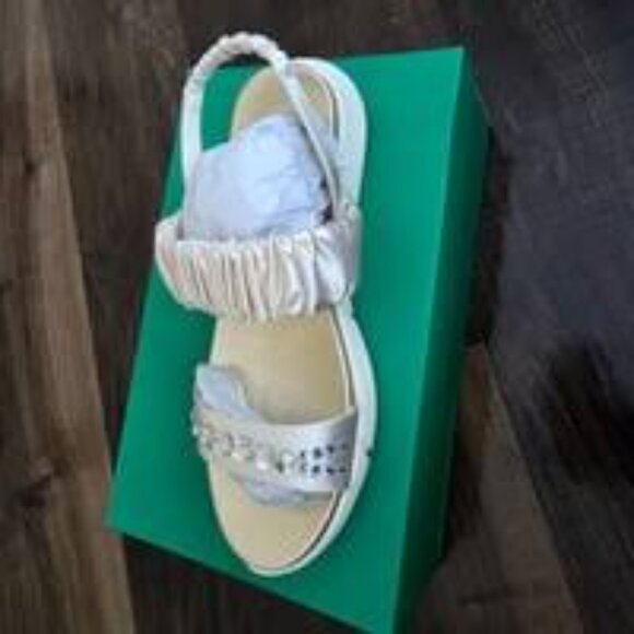 NIB- LAUREN LORRAINE ANNIE RUCHED SPORT SANDAL - Picture 4 of 4